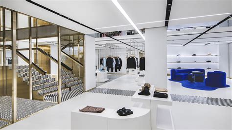 burberry store bologna